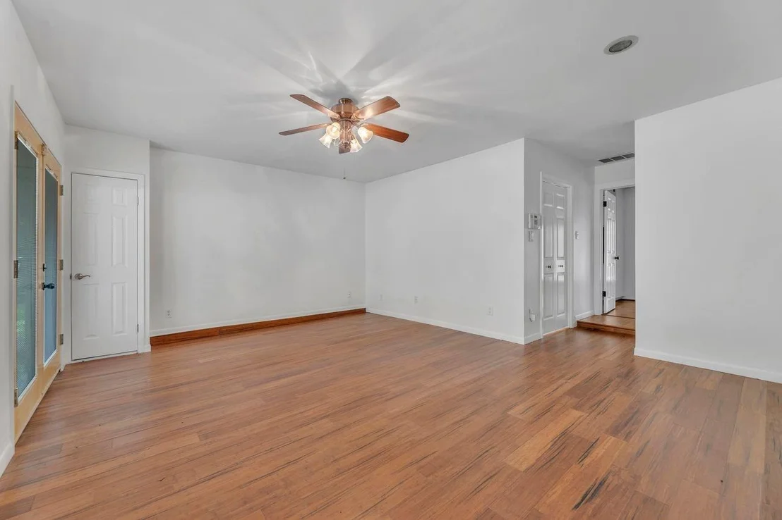 Photo of 204 Juniper Street