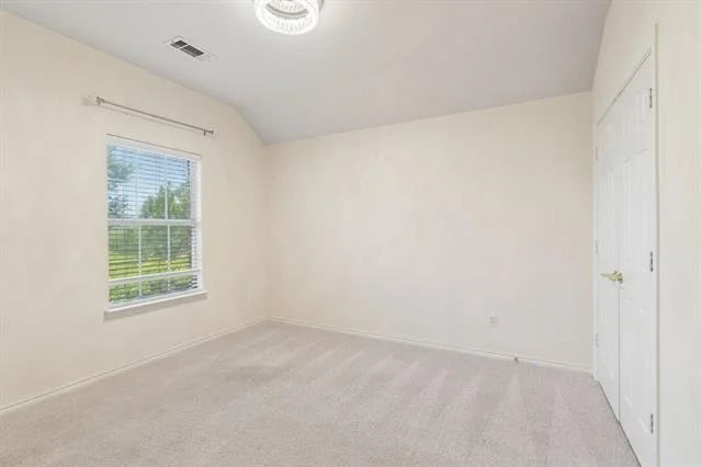 Photo of 4508 Farringdon Lane