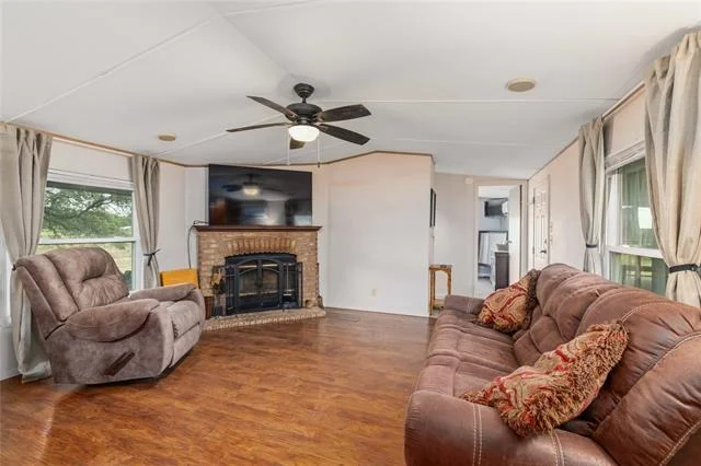 Photo of 3870 Lake Shore Drive