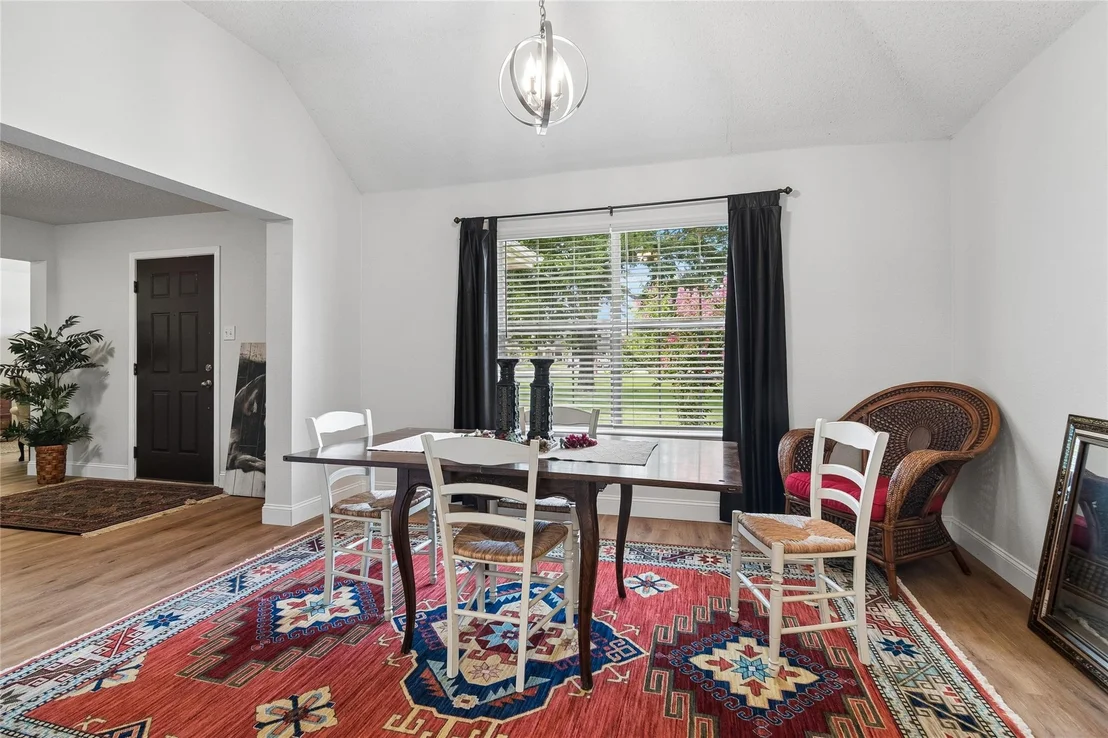 Photo of 855 Cross Timbers Drive