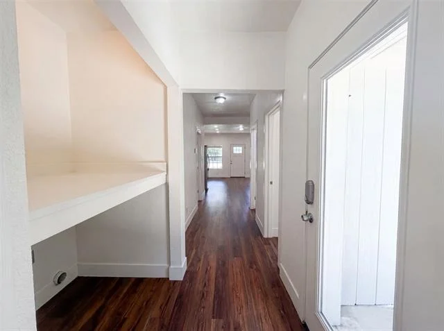 Photo of 420 Bluebonnet Drive