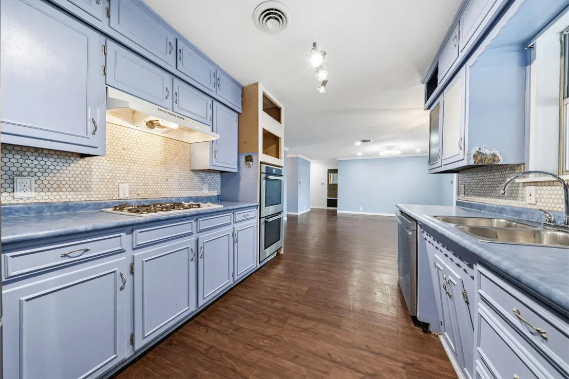Photo of 104 Forest Lane
