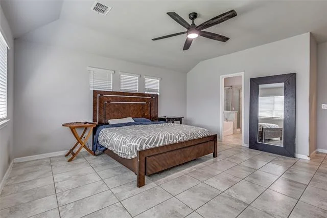 Photo of 1404 Rosebush Road