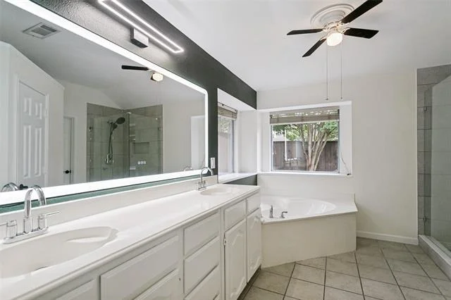 Photo of 724 Bluebonnet Drive