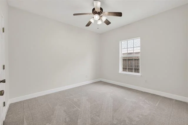 Photo of 3325 Silver Oaks Drive