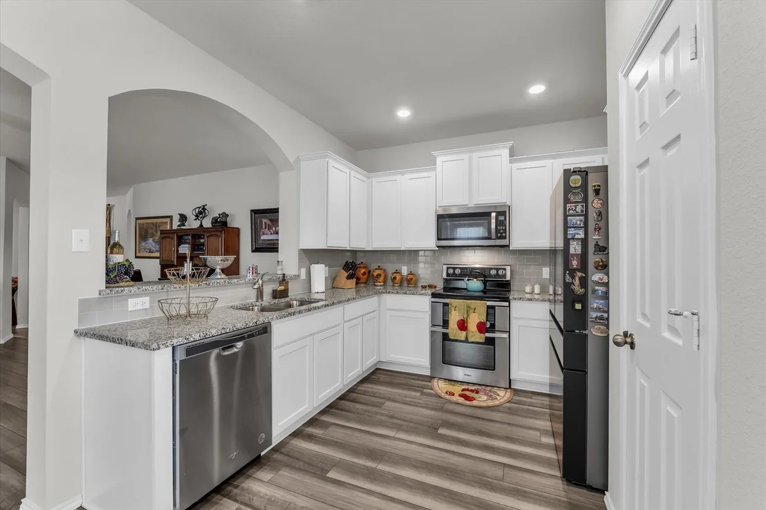 Photo of 2912 Brosnan Road