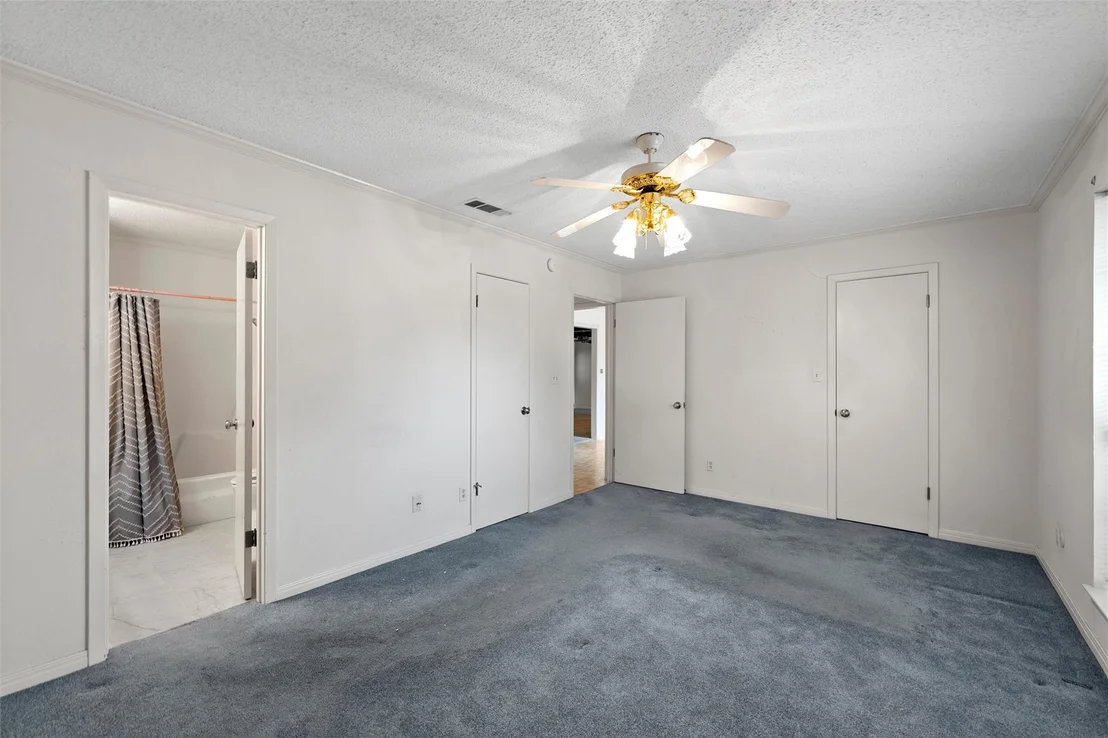 Photo of 400 N Walnut Street