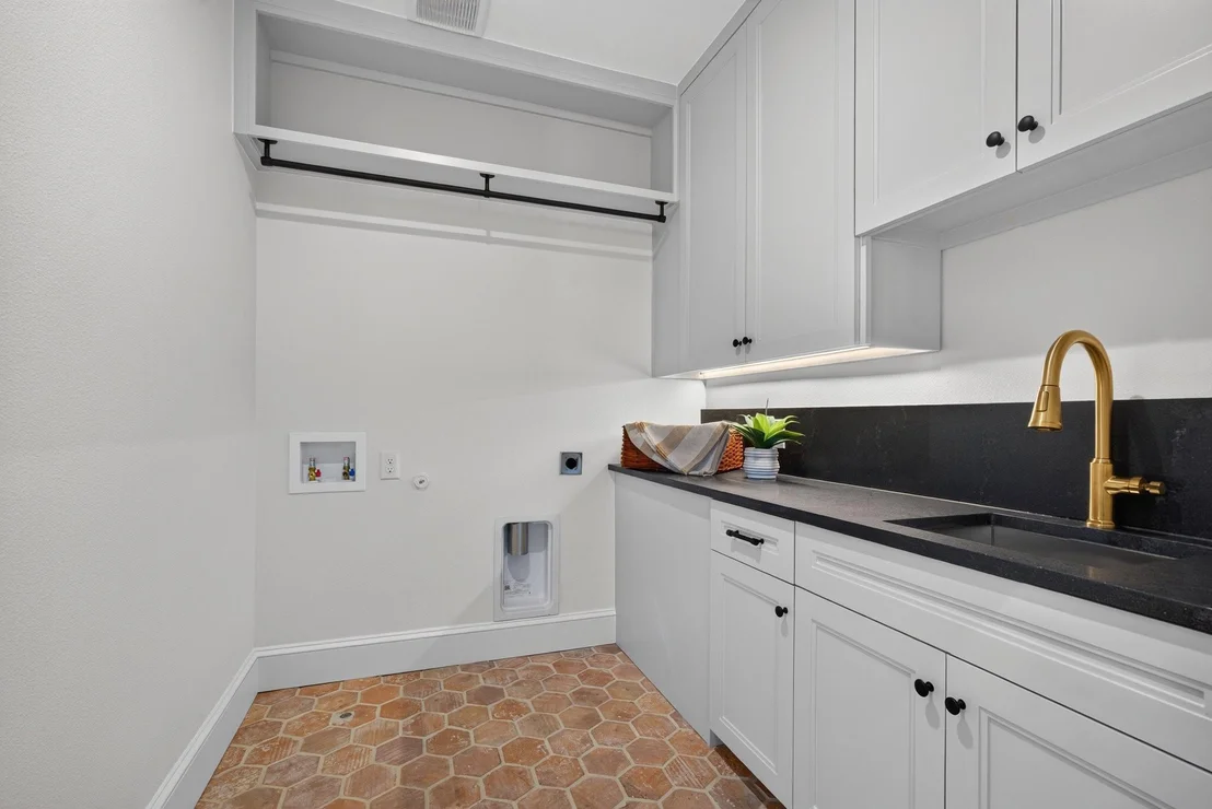 Photo of 6817 Blessing Drive