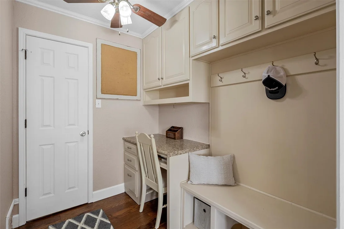 Photo of 4381 County Line Parkway
