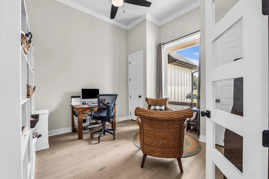 Photo of 2724 Southwinds Drive