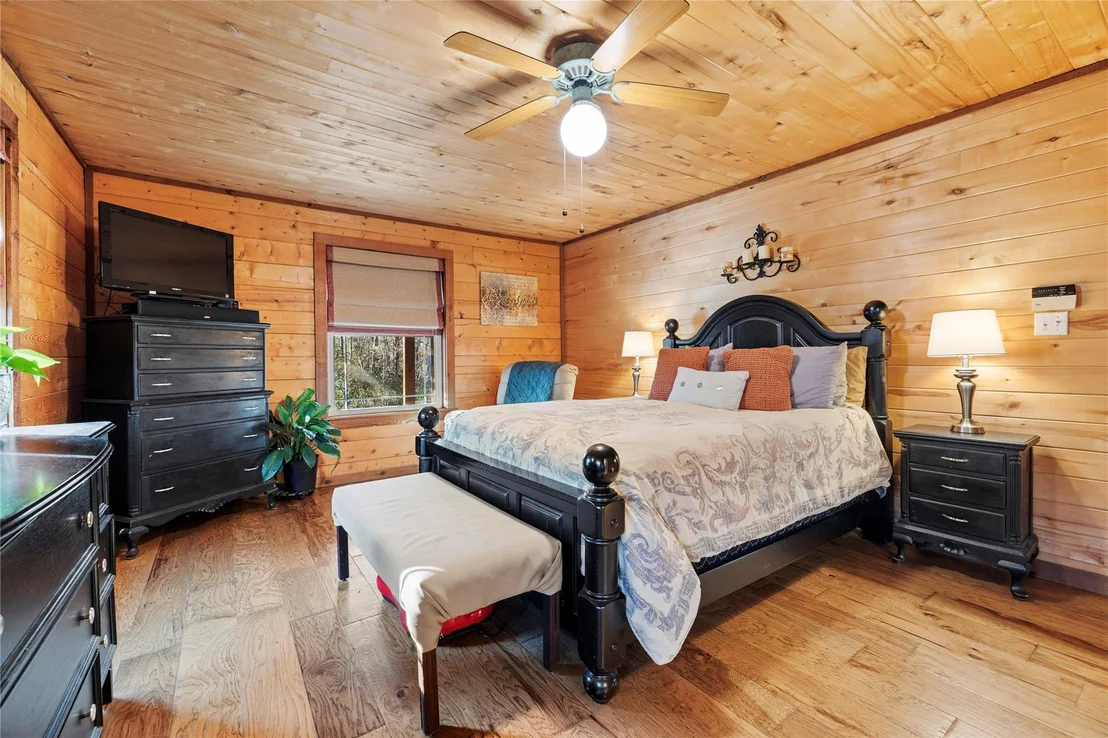 Photo of 1020 County Road 3277