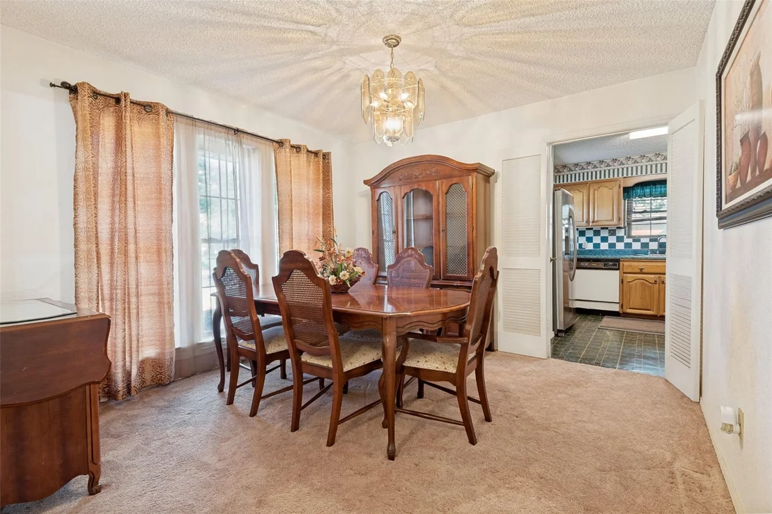 Photo of 508 Estate Lane