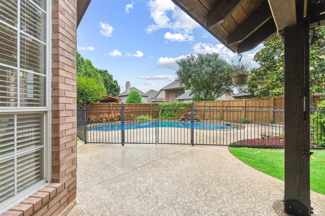 Photo of 2101 Fleming Drive