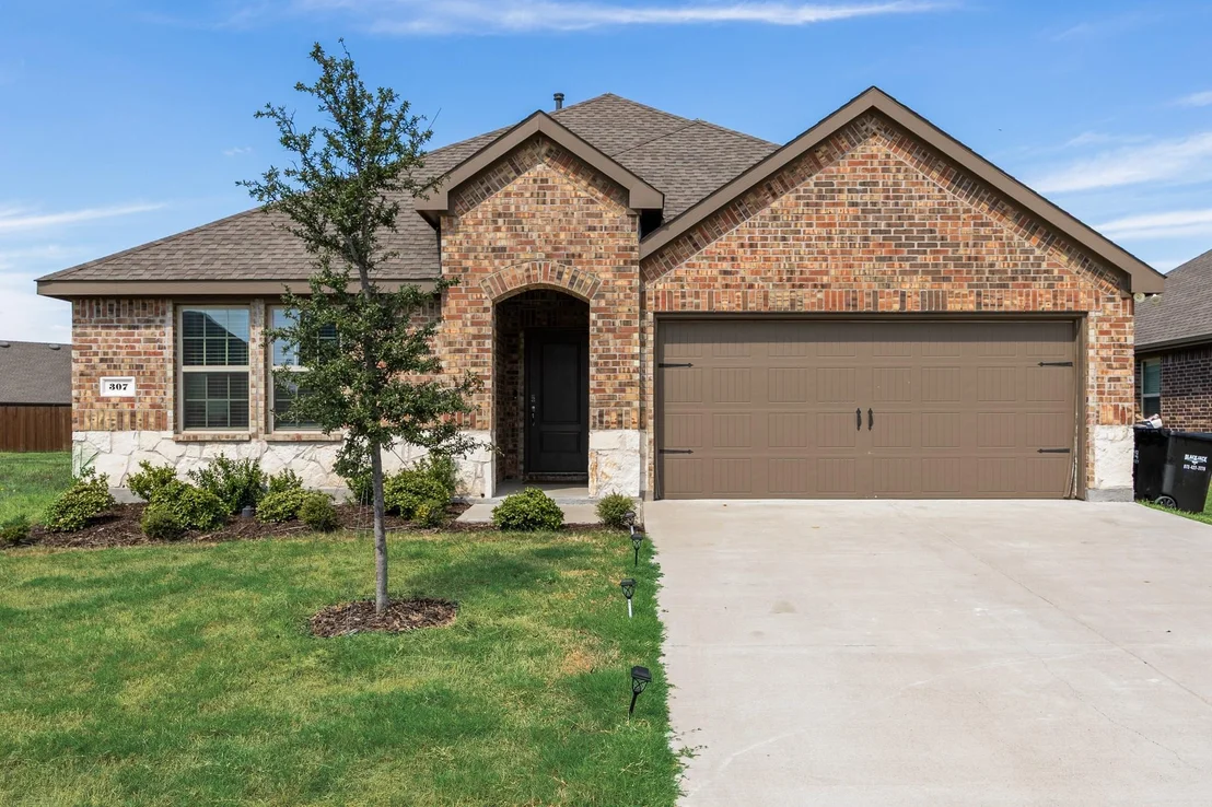 Photo of 307 Warbler Way