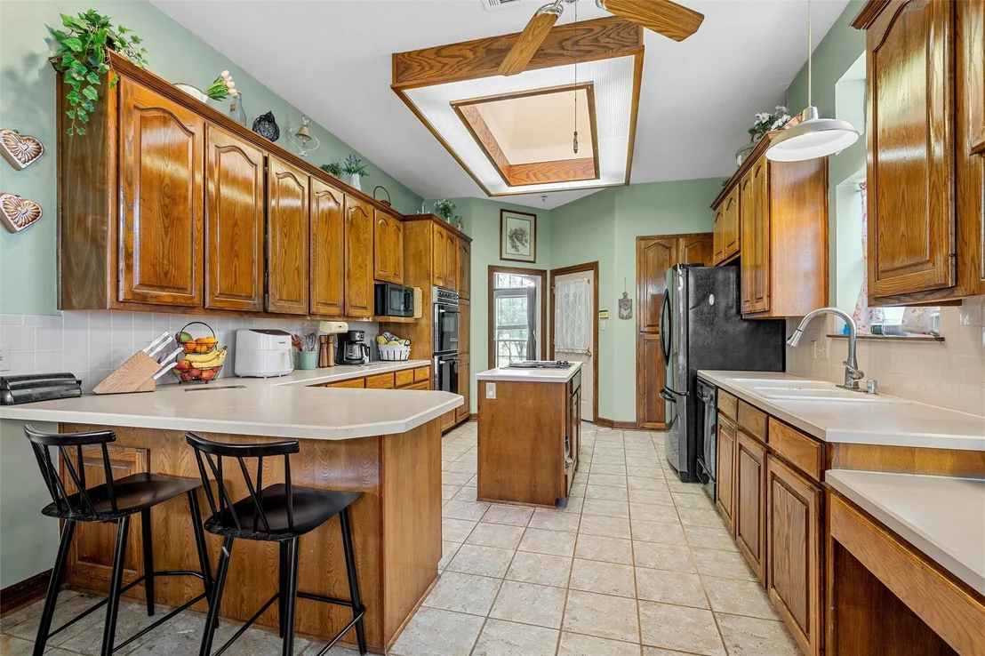 Photo of 654 County Road 473