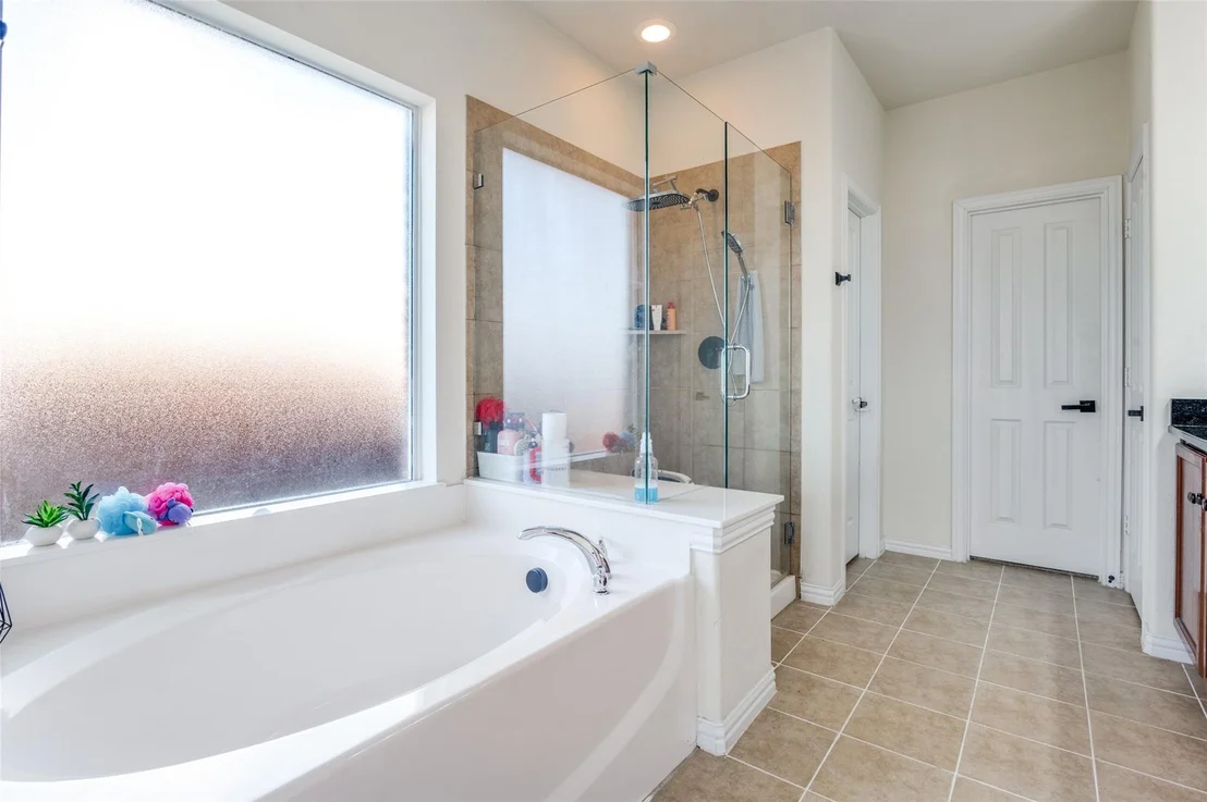 Photo of 3025 Glenbrook Drive
