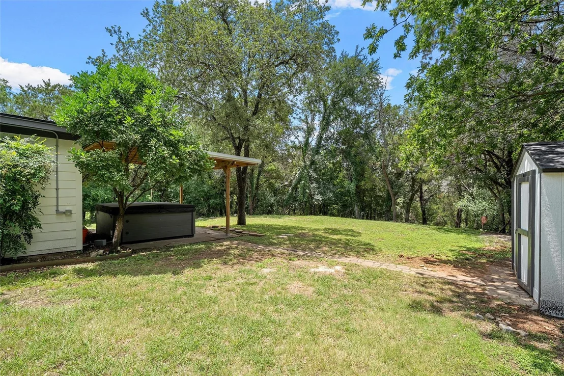 Photo of 139 Cresthill Circle