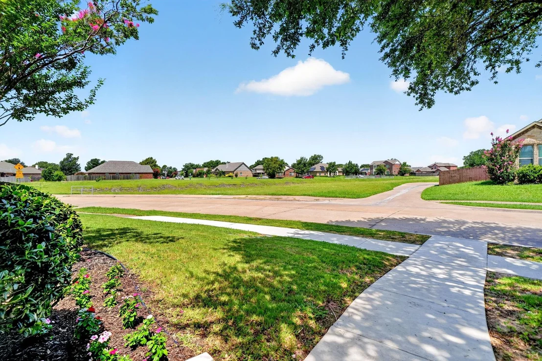 Photo of 7606 Harbor Drive