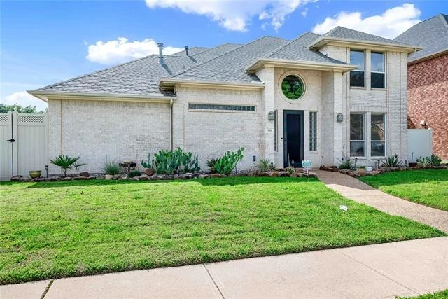 Photo of 910 Lahinch Circle