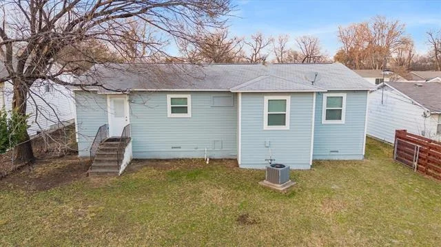 Photo of 2516 Albemarle Drive