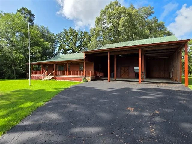 Photo of 529 Wildewood Drive