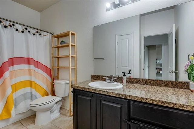 Photo of 616 Cameron Way