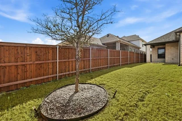 Photo of 8128 Legacy Trail