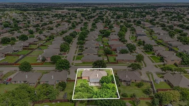 Photo of 110 Chinaberry Trail