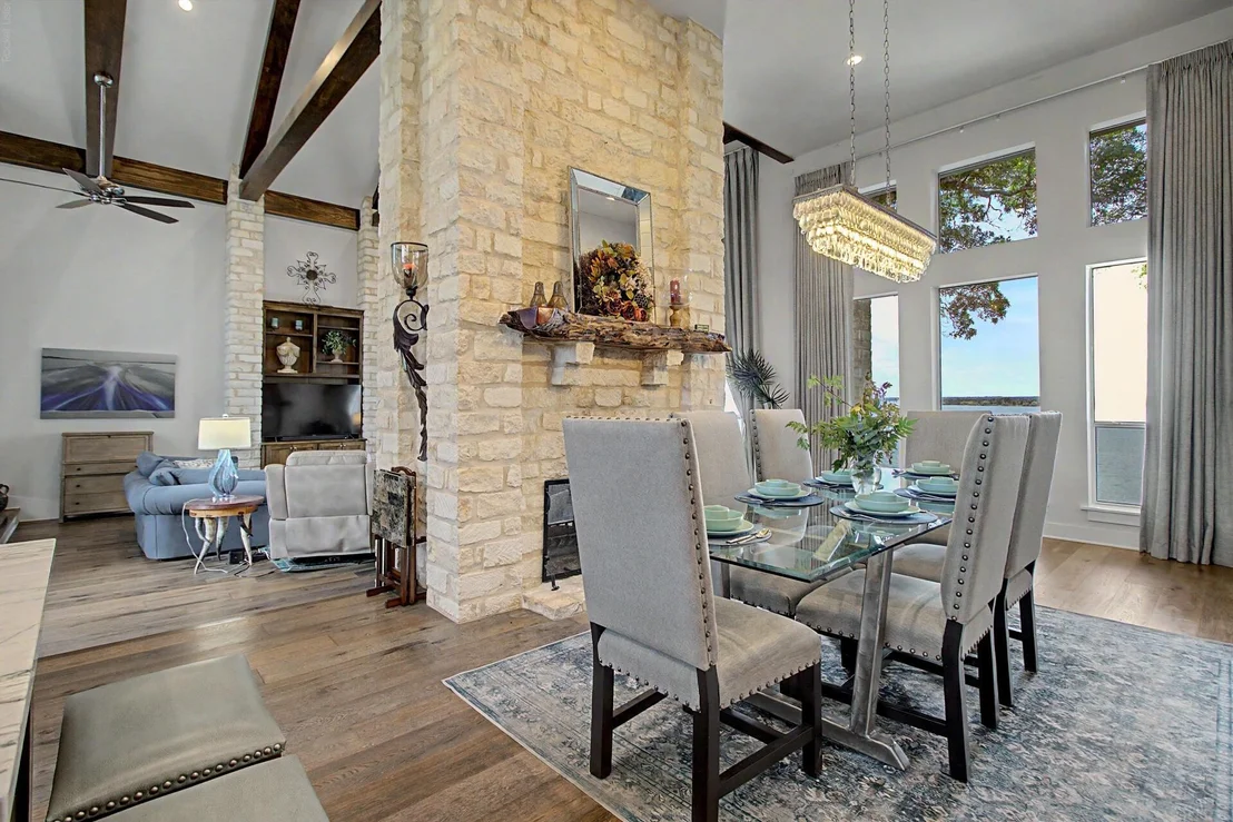 Photo of 131 Live Oak Drive