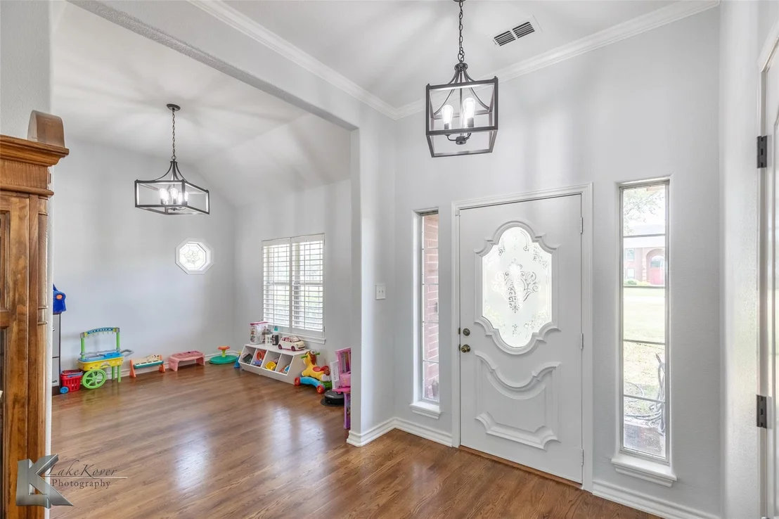 Photo of 8541 Saddle Creek Road