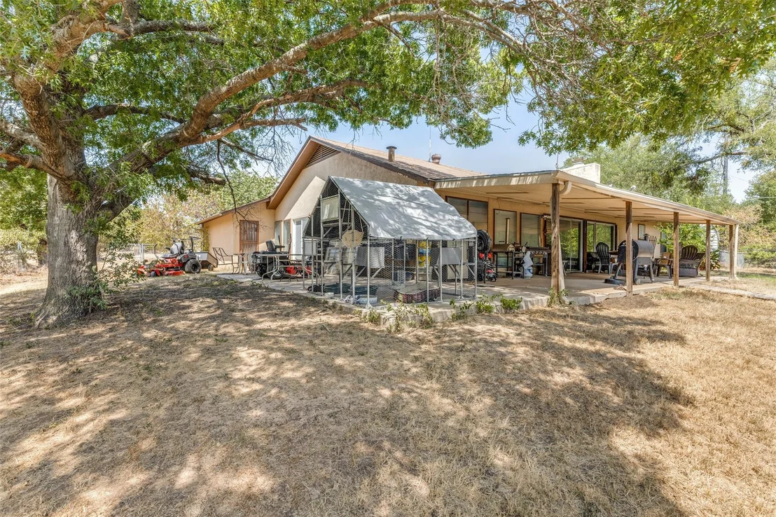 Photo of 885 Kyle Circle