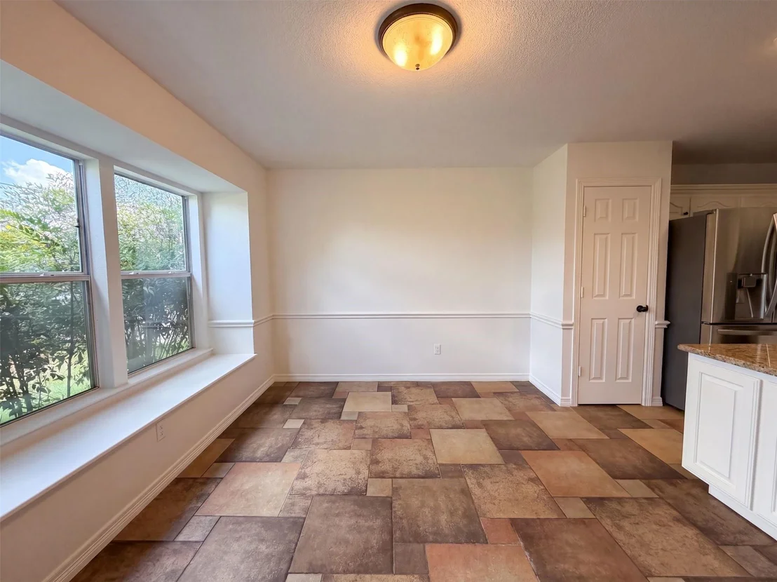 Photo of 1623 W Pleasant Drive