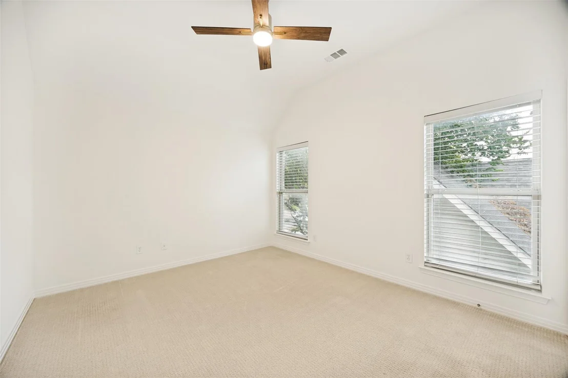 Photo of 5122 Vickery Boulevard