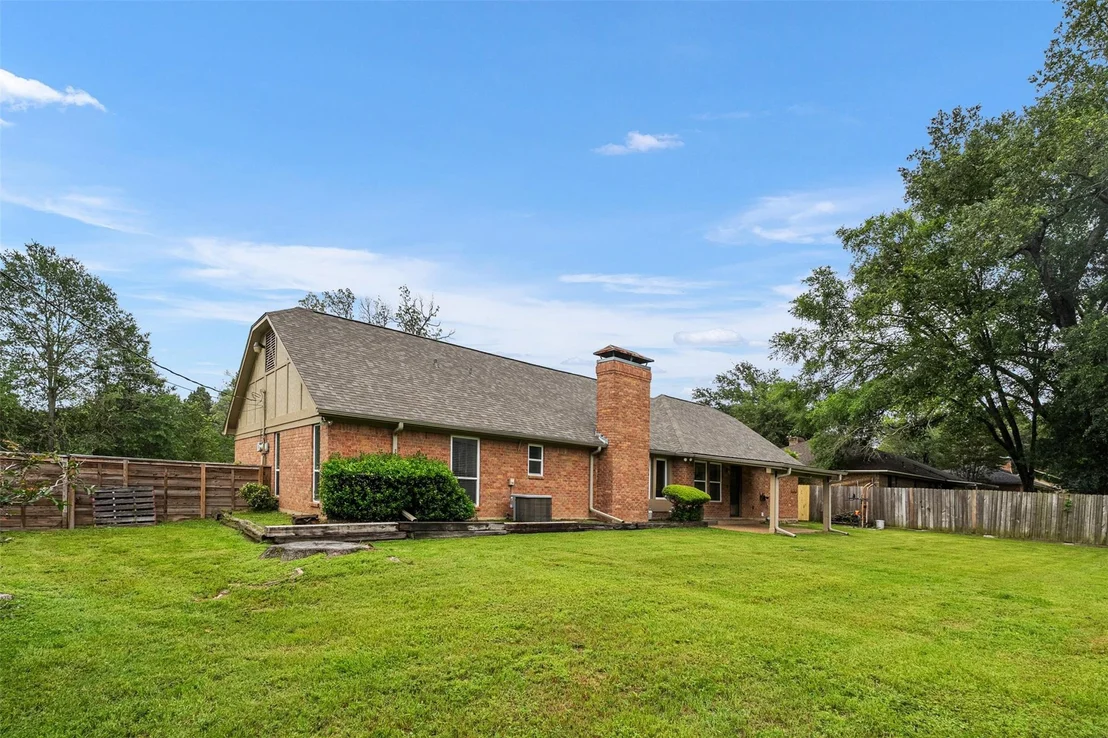 Photo of 1102 Mill Run Road