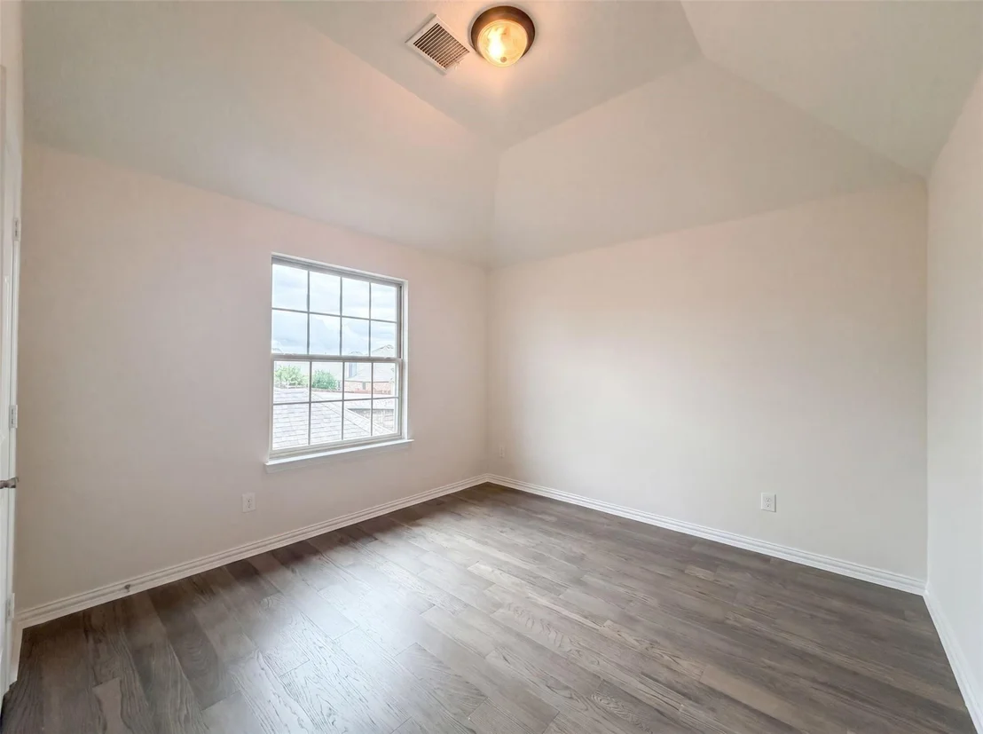 Photo of 1421 Caruth Lane