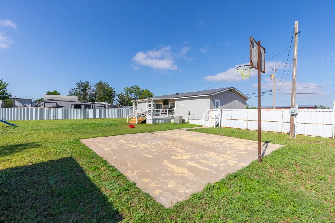 Photo of 401 Haynes Street