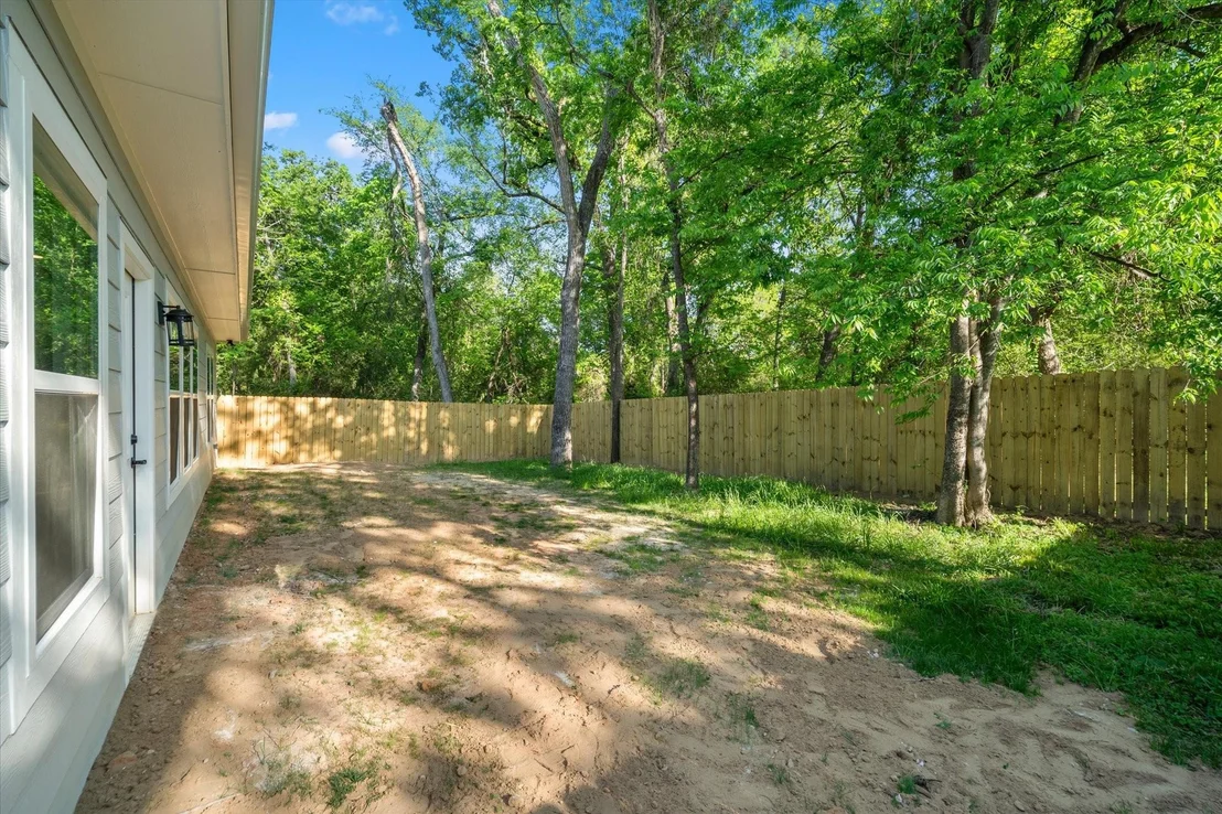Photo of 114 Granada Street