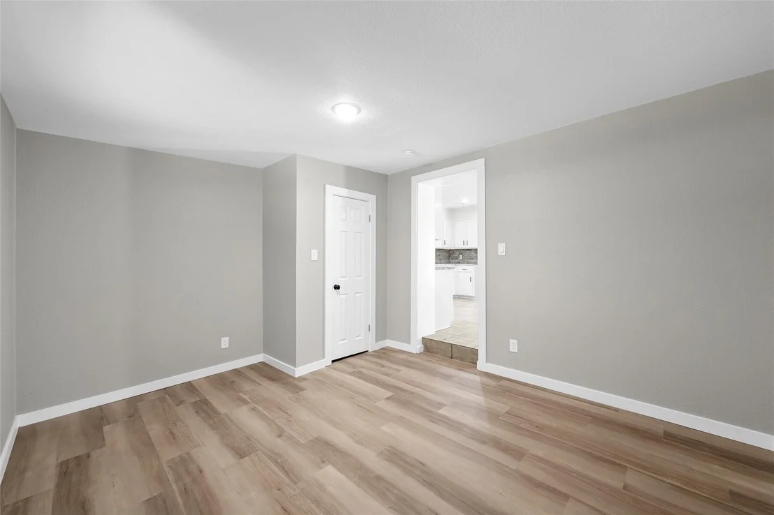 Photo of 139 Cresthill Circle