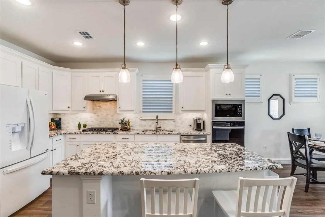 Photo of 424 Long Pines Drive