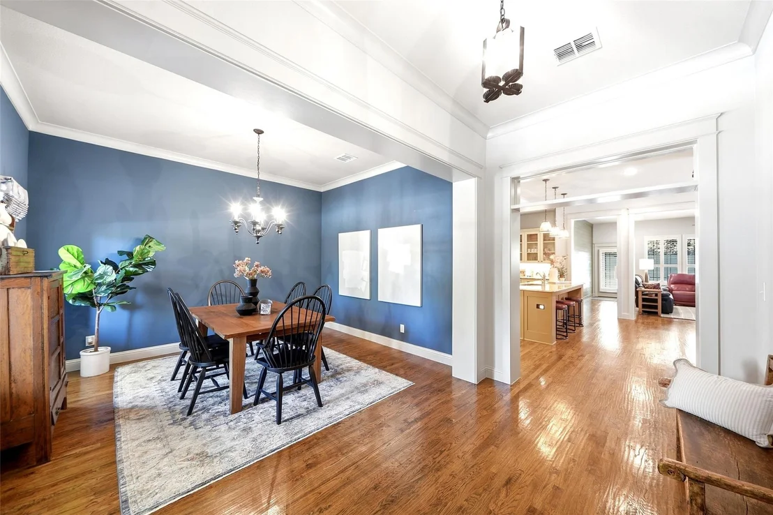Photo of 7205 Darrow Drive