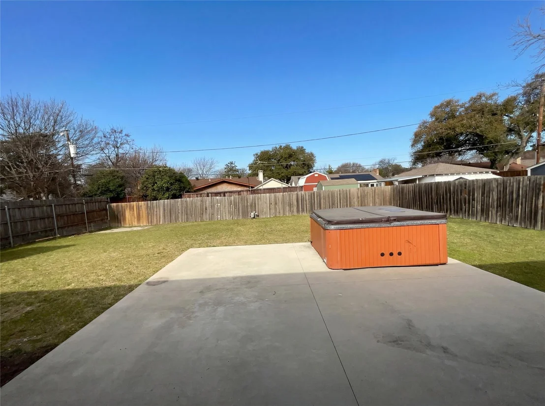 Photo of 8541 Strathmore Drive
