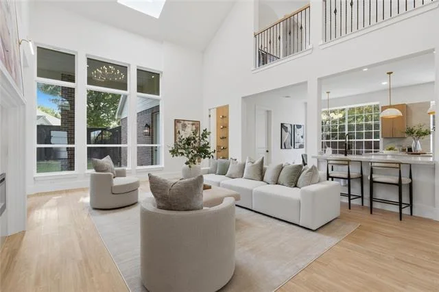 Photo of 8125 Sutherland Lane