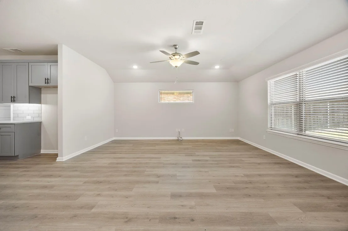 Photo of 2409 Pacific Avenue