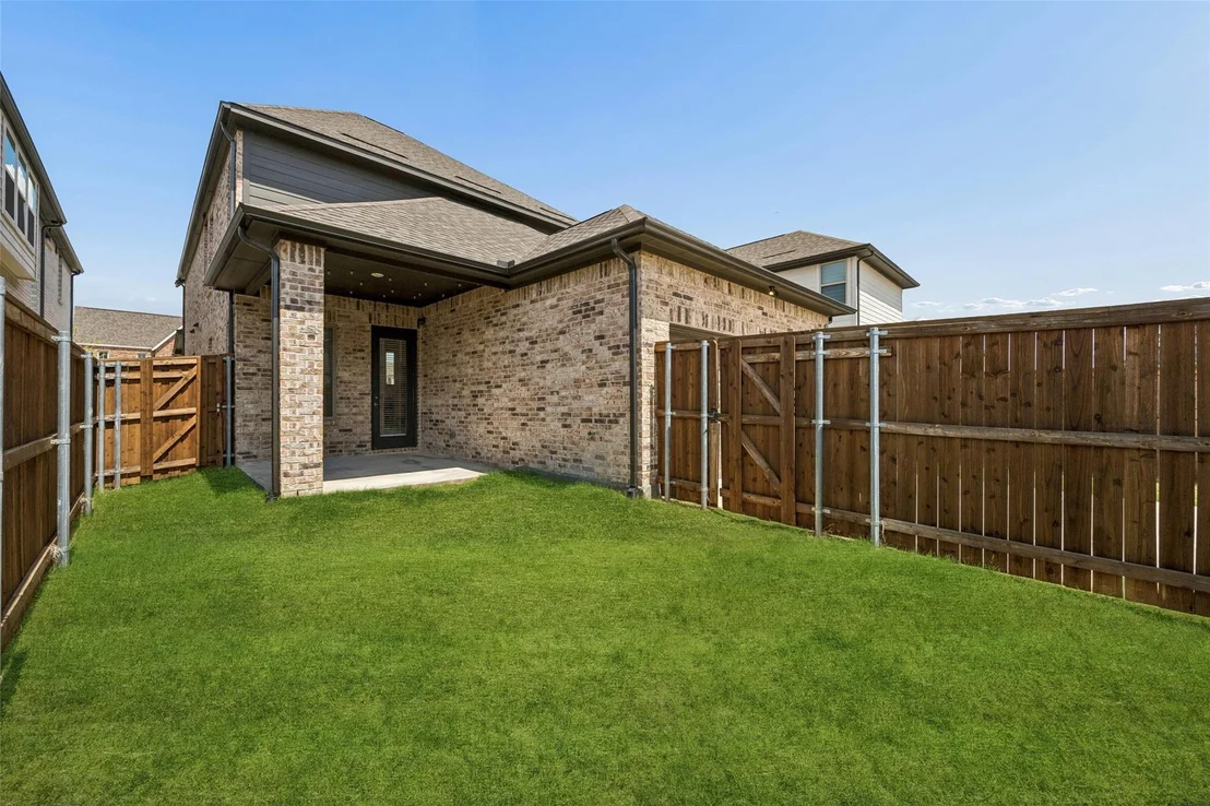 Photo of 708 Kendall Lane