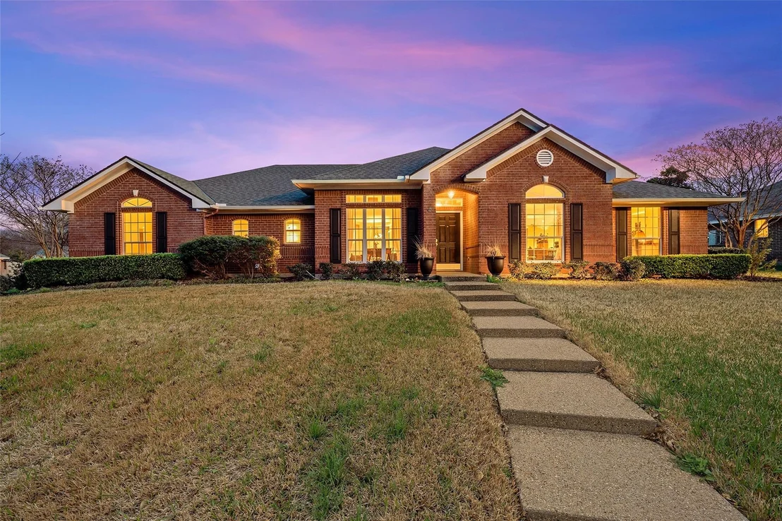 Photo of 1400 Radisson Drive