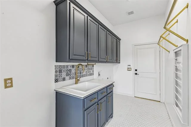 Photo of 2206 Clearspring Drive N
