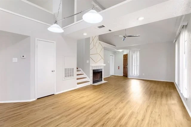 Photo of 1106 Alameda Drive