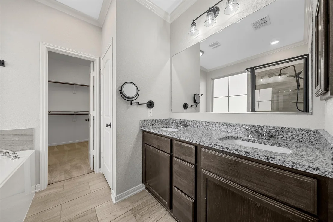 Photo of 10521 Arabella Lane