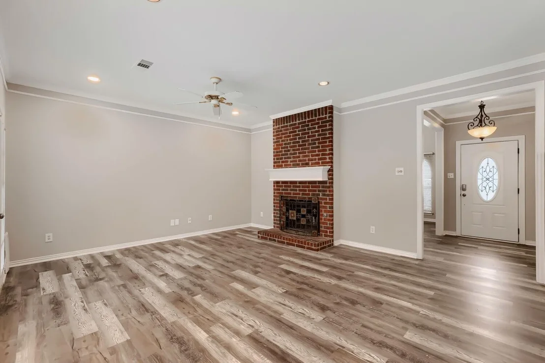 Photo of 127 Villanova Circle