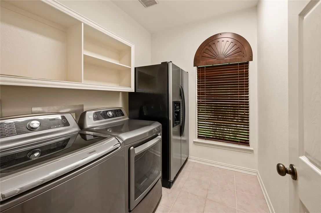 Photo of 1607 Forest Bend Lane